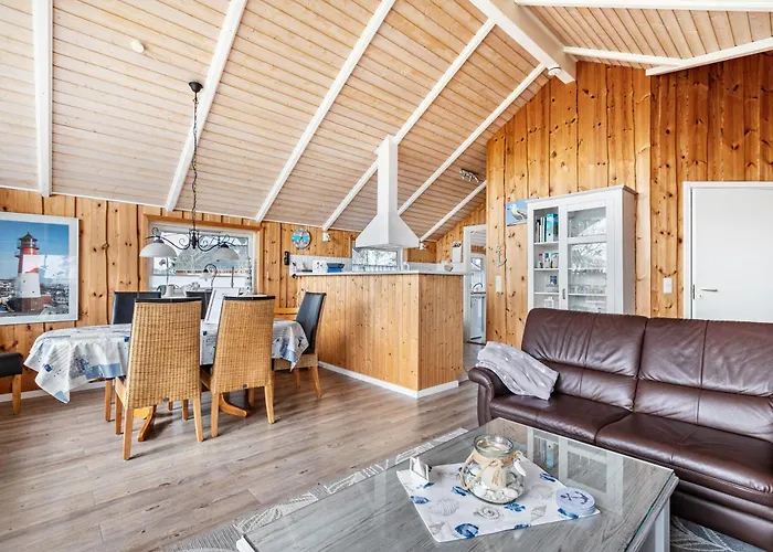 Semesterbostad Haus Albertsen Hellschen-Heringsand-Unterschaar